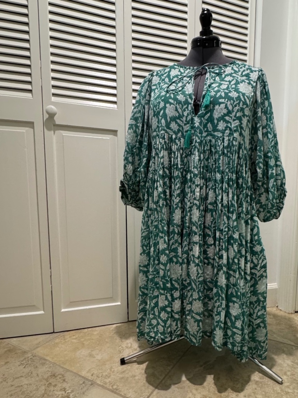 100% Indian Cotton lightweight knee length teal green white dress - large